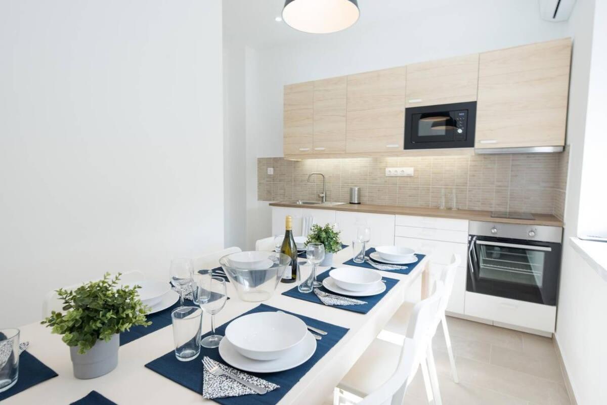 Trendy Central Apartment At Castle Budapest Exterior photo